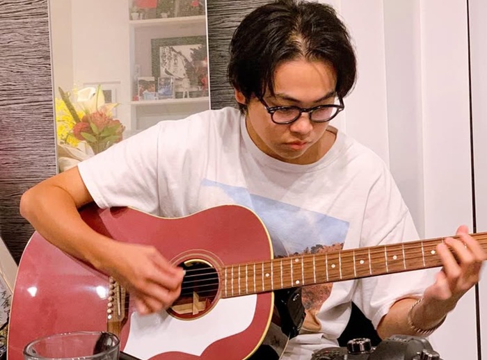菅生新樹は駒澤大学で軽音楽部ミュージック研究会に所属